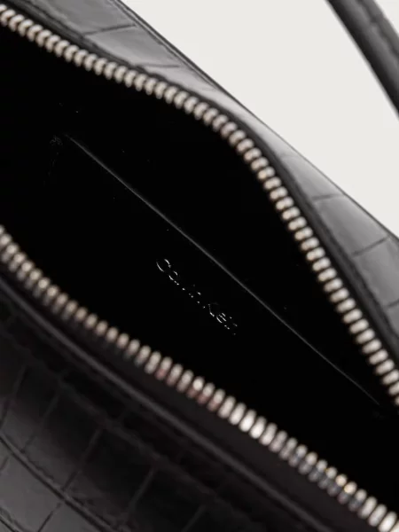Kézitáska Calvin Klein fekete