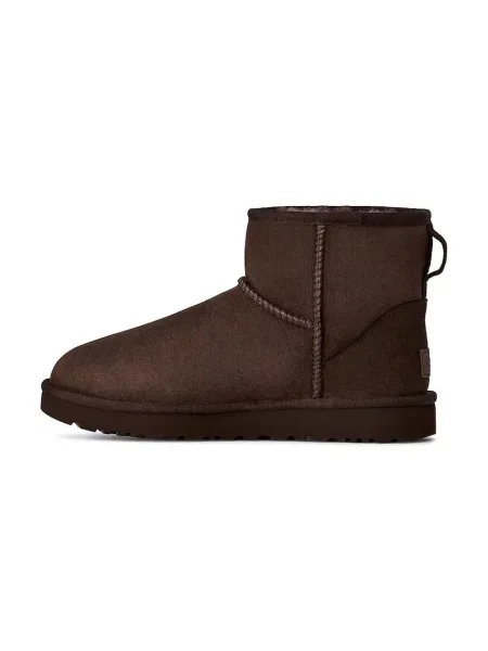 Замшевые классические сапоги Ugg коричневые
