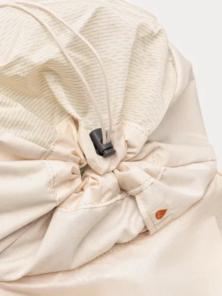 Gregory Nano 16 l kréta fehér városi hátizsák. Méret: 16 l bézs