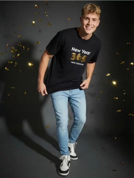 Sinsay koszulka z napisem czarny