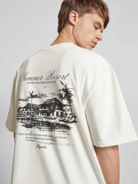 T-shirt o kroju oversized z nadrukiem z logo model ‘POLION’ Pegador biała