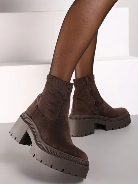 Botine maro