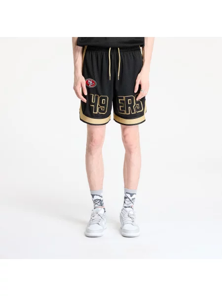 Kratke hlače New Era črna