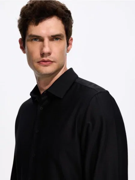Reserved Cămașă simplă slim fit negru