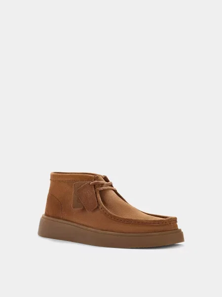 Замшевые ботинки Clarks коричневые
