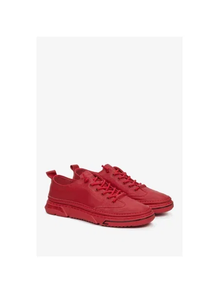 Кеди Estro червоні