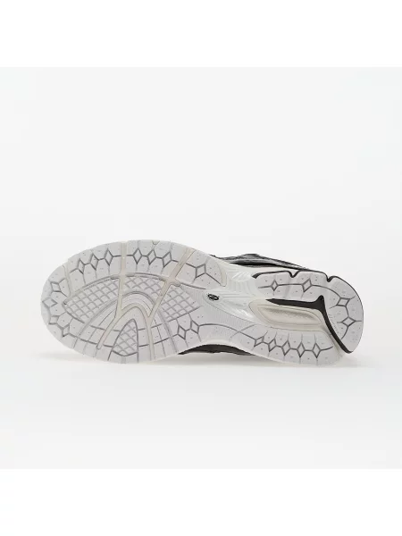 Маратонки New Balance бяло