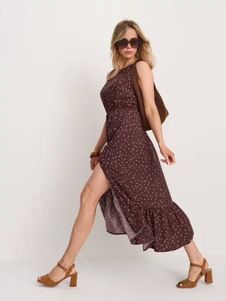 Міді сукня в горошок з воланом темно коричневий