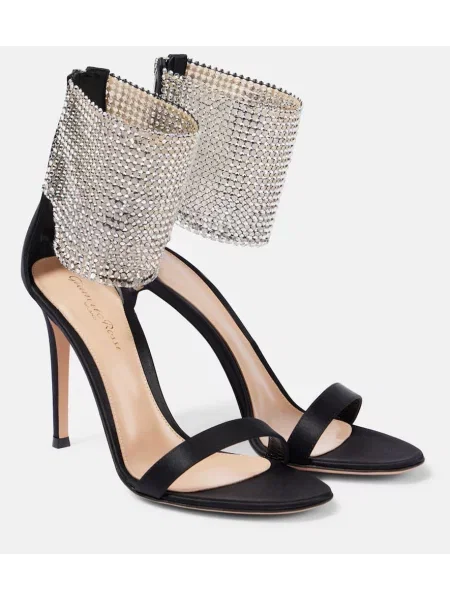 Sandale Gianvito Rossi din satin negru