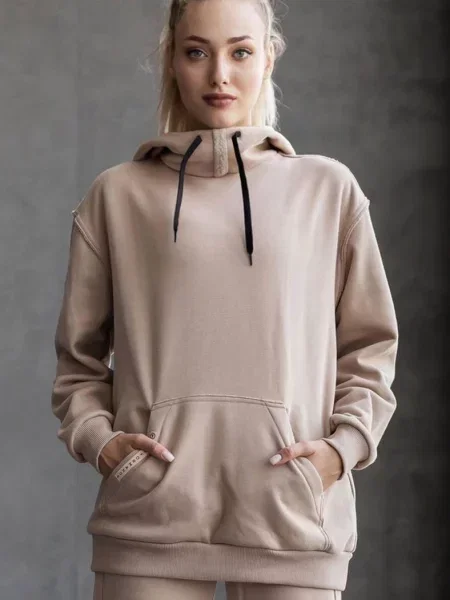 Теплое худи со швами наизнанку бежева