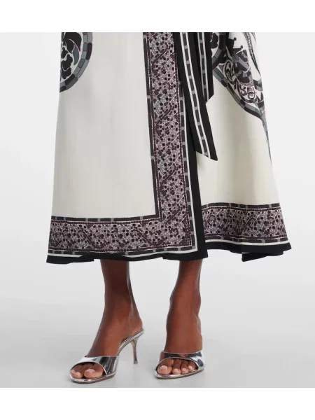 Rochie La Doublej cu imagine de costum alb