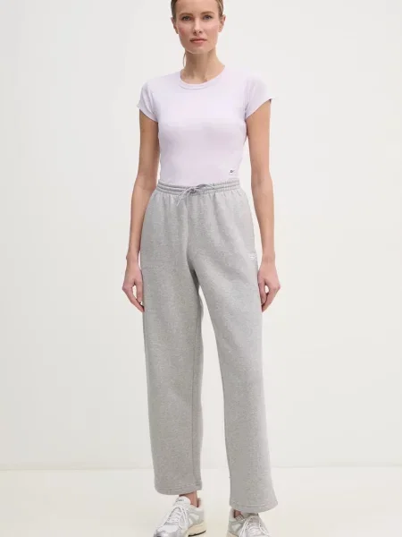 Классическая футболка Reebok Classic фиолетовая