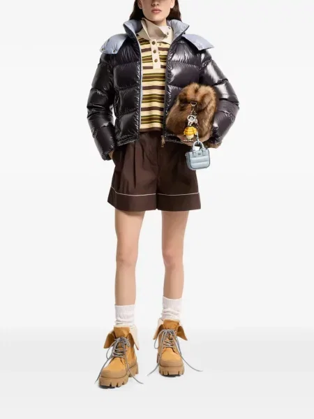 Geacă Moncler cu glugă gri