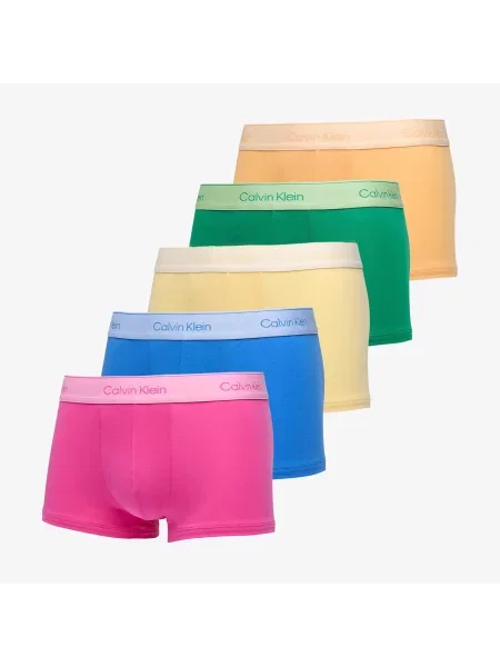 Kratke hlače Calvin Klein z nizkim pasom rumena