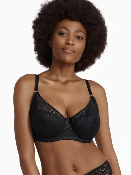 Бюстгальтер с плотной чашкой чорний