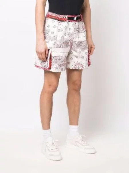 Šortky cargo Sacai s potiskem bílé