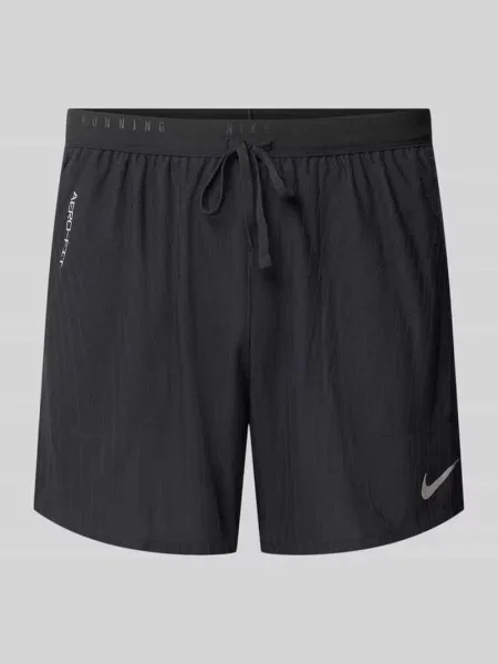 Szorty sportowe o kroju regular fit z detal z logo Nike Training czarne