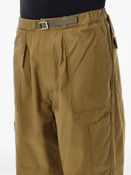 Cu centură pantaloni cargo Nanamica verde