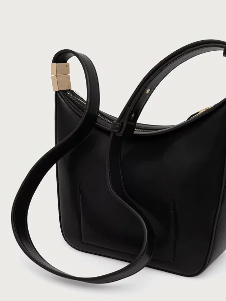 Кожаная сумка через плечо Aldo