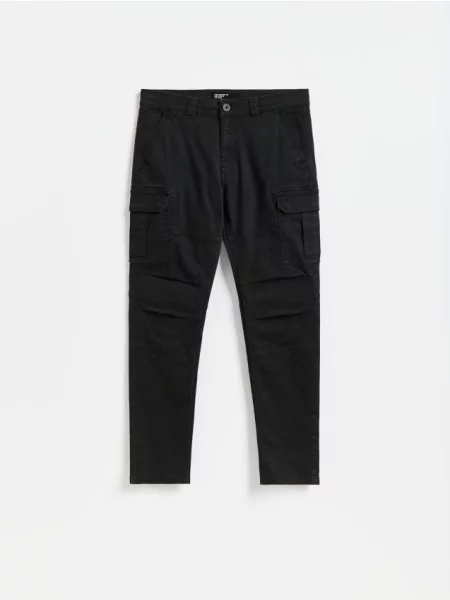 Reserved Pantaloni cargo slim fit negru