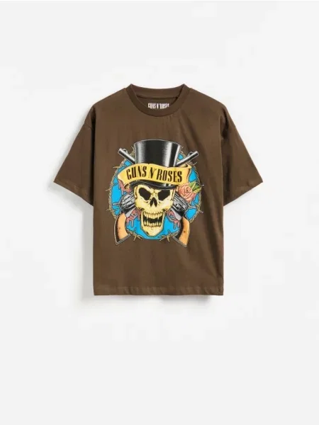 Reserved Tričko guns n roses tmavohnedá
