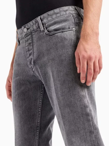 Прямые джинсы Emporio Armani черные