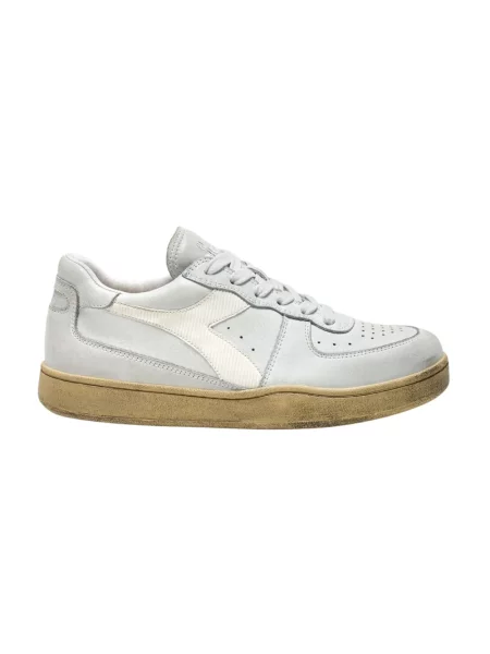 Sneakersy Diadora skórzane z przetarciami białe