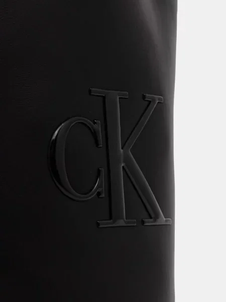 Calvin Klein Táska Bold Ck Small fekete