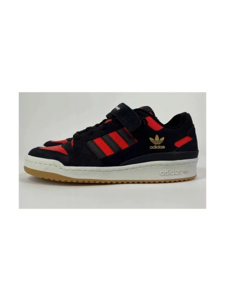 Pantofi Adidas