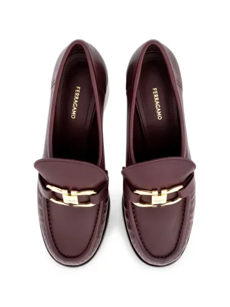 Loafersy Ferragamo červená