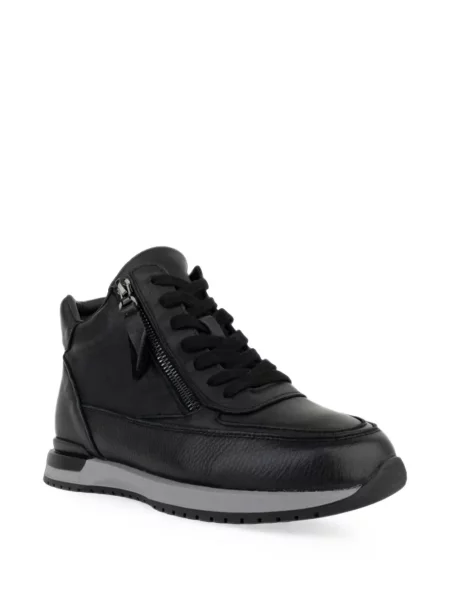 Sneakerși Linda Baumann negru