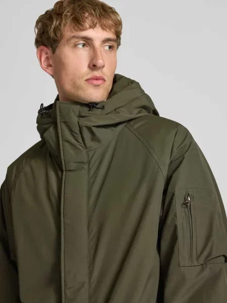 Parka z z patką model Stanwood' Carhartt Work In Progress oliwkowa