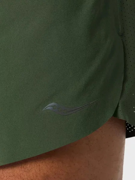 Шорти Saucony зелені