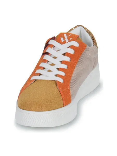 Pantofi Vanessa Wu bej