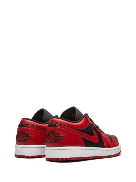 Sneakersy Jordan czerwone