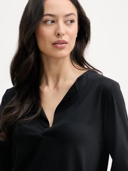 Лонгслив United Colors Of Benetton