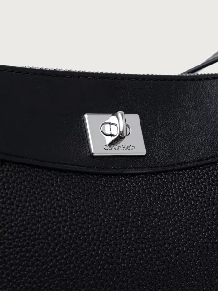 Calvin Klein Táska Mix Media Shoulder Bag fekete
