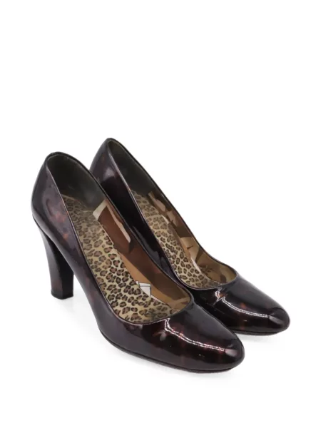 Pantofi cu toc Stuart Weitzman din piele de lac maro