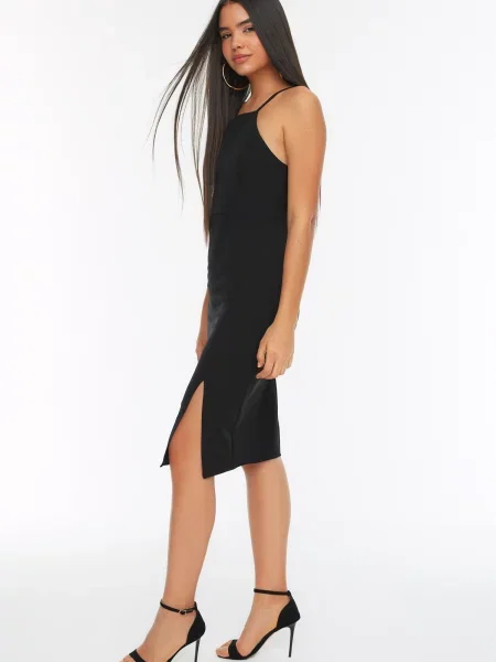 Sukienka midi Trendyol czarna