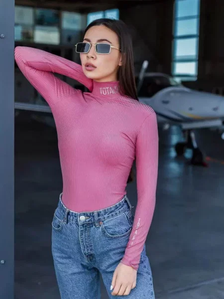 Женский однотонный гольф рожева