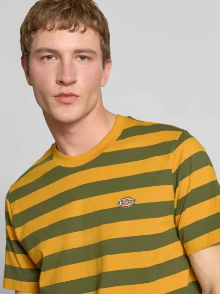 T-shirt z Wyhaftowane logo Model RIVERGROVE' Dickies zielona