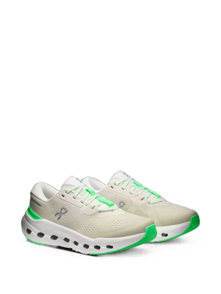 Sneakerși On