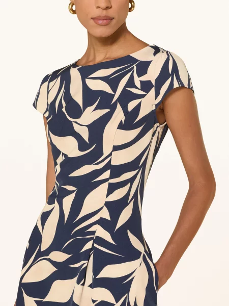 Betty&Co Sukienka blau