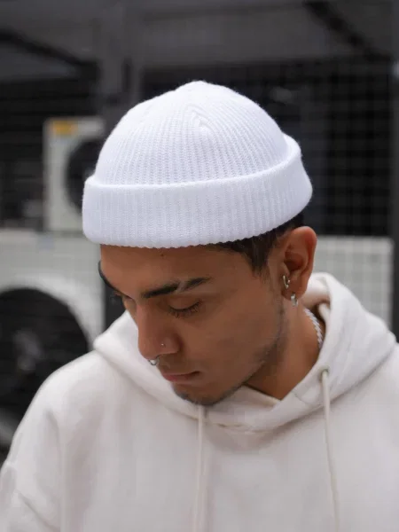 Шапка Without белая