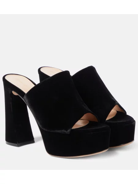 Papuci tip mules Gianvito Rossi de catifea cu platformă