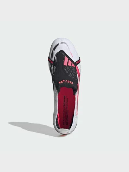 Кроссовки Adidas Primeknit белые