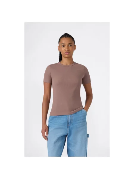 Scurt tricou Champion cu mâneci scurte maro