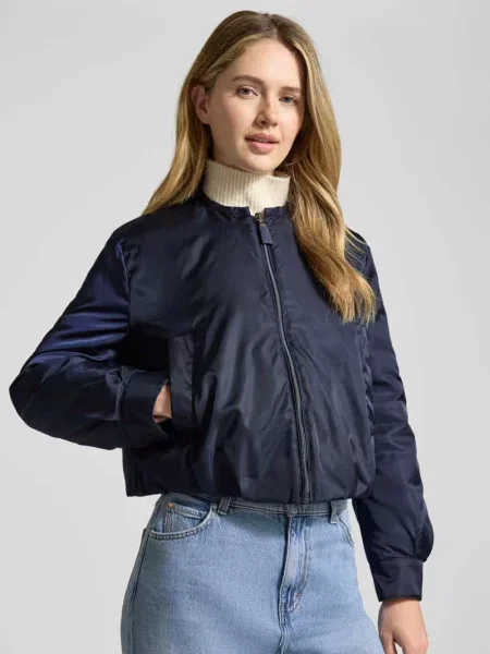 Kurtka bomber z wypełnieniem z puchu kaczego i wpuszczanymi Luisa Cerano