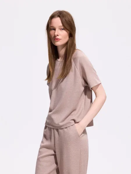 Футболка Reserved бежевая