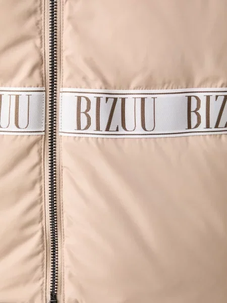 Пуховик Bizuu
